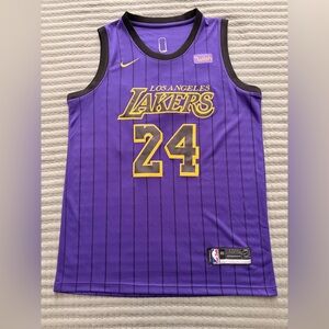 Nike Kobe Bryant Los Angeles Lakers #24 Purple Swingman Jersey Size L
